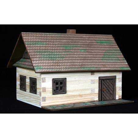 Casetta contadina in legno