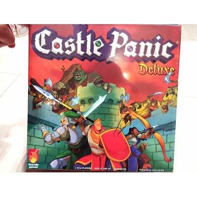 CASTLE PANIC DELUXE Cooperative tower defense boardgame Kickstarter Fireside Games - 1